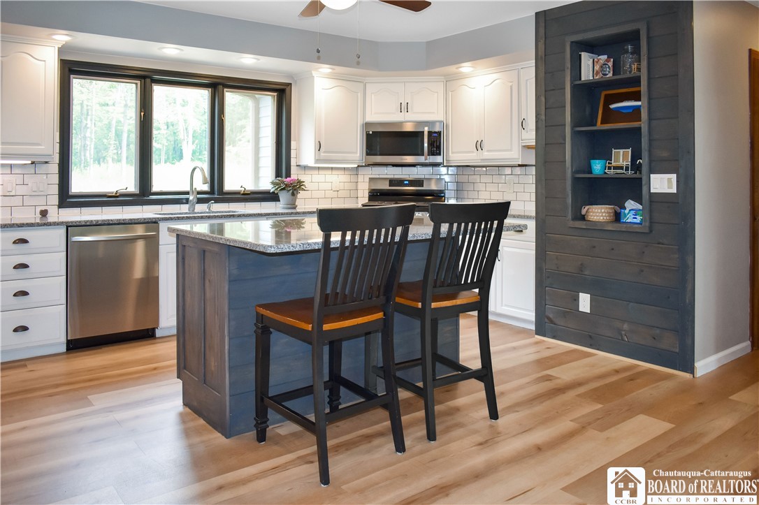 3045 West Oak Hill Road Ellicott, NY 14701 - Photo 4 of 34 Open Large kitchen with Island