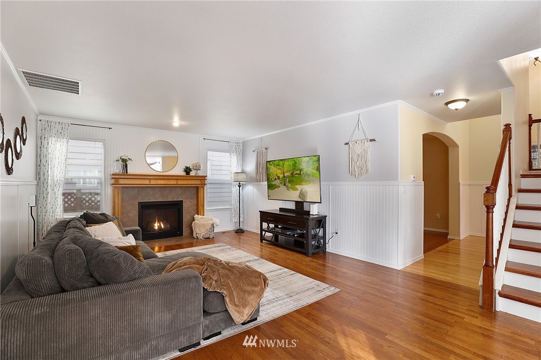 6971 Inlay Street Southeast Lacey, WA 98513 - Photo 2 of 33 Gallery Image 2