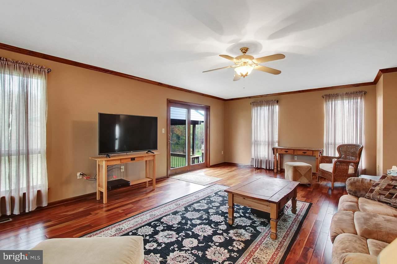 6720 Linglestown Road Harrisburg, PA 17112 - Photo 18 of 24 Gallery Image 18