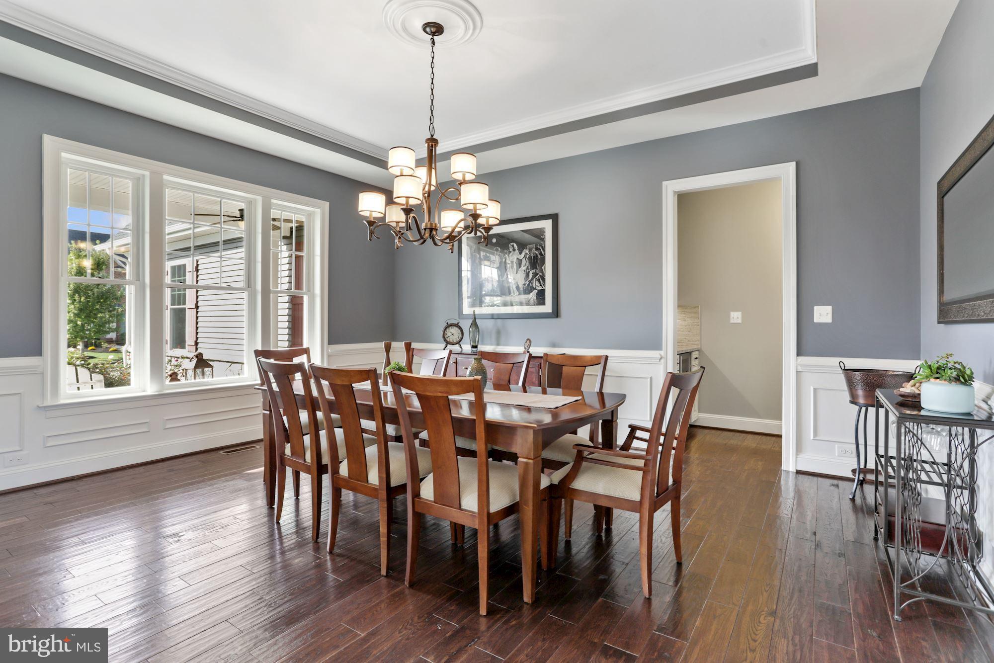 41655 Revival Drive Ashburn, VA 20148 - Photo 3 of 87 Dining room