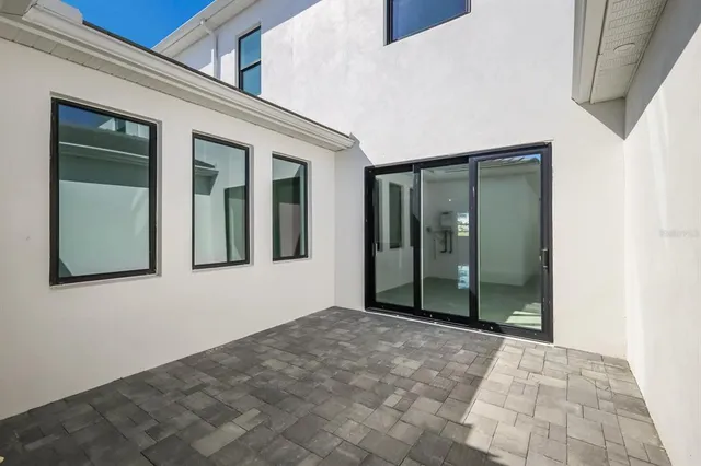 $799,950 | 6009 White Mangrove Lane, Bradenton, FL 34210