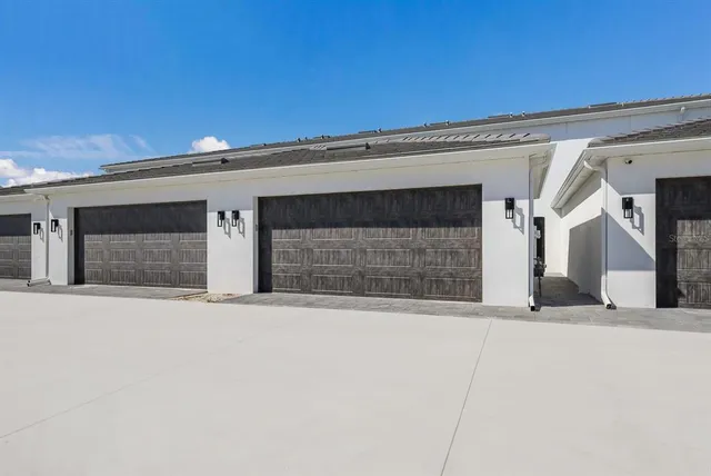 $799,950 | 6009 White Mangrove Lane, Bradenton, FL 34210