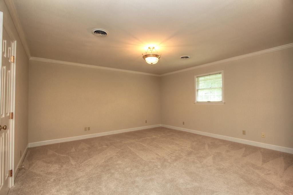 5919 Levi Road Chattanooga, TN 37415 - Photo 33 of 65 5919 Levi Rd (67)