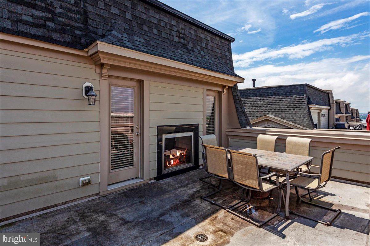 512 Rampart Way, Unit 8 Oxon Hill, MD 20745 - Photo 12 of 53 Gas Fireplace on Rooftop Deck