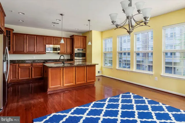 $4,895 | 512 Rampart Way, Unit 8, Oxon Hill, MD 20745