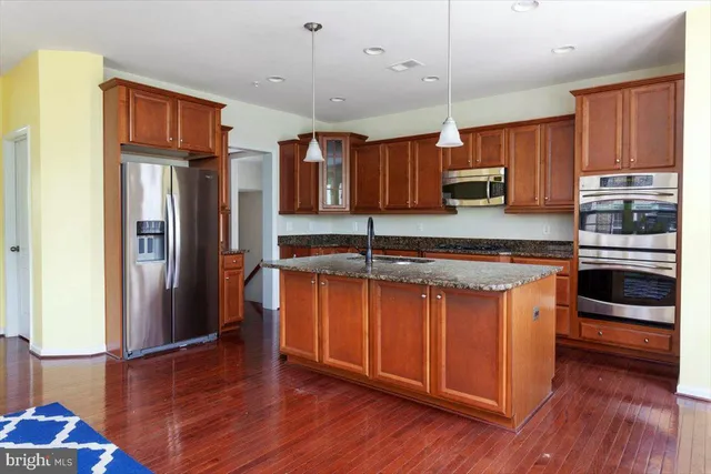 $4,895 | 512 Rampart Way, Unit 8, Oxon Hill, MD 20745