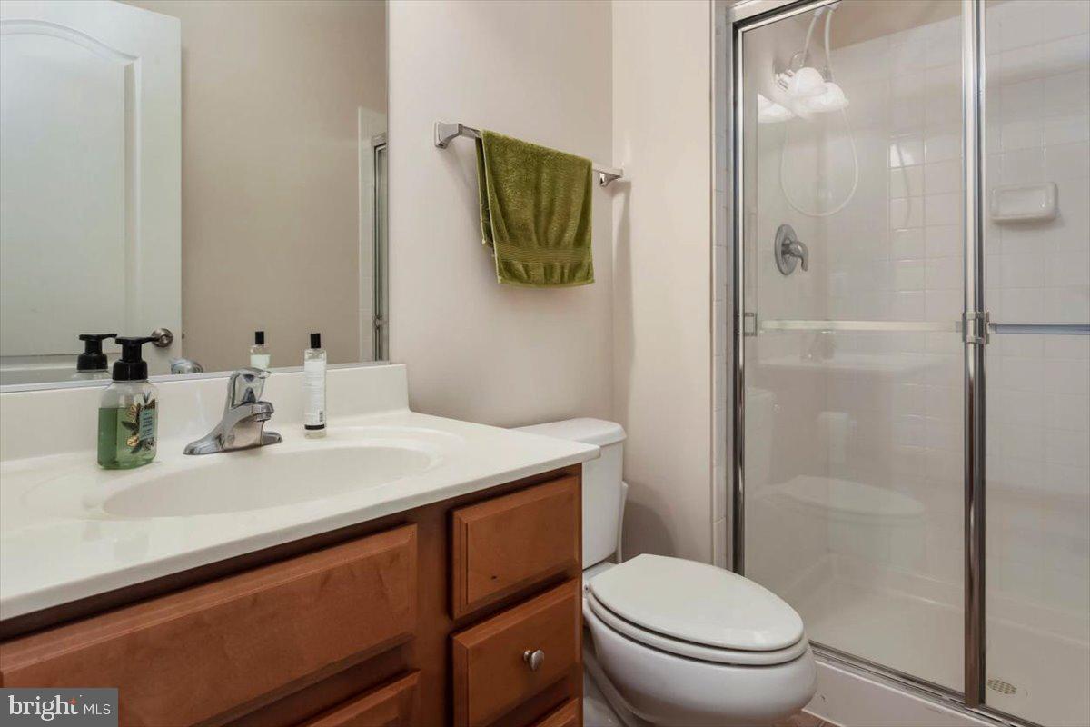 512 Rampart Way, Unit 8 Oxon Hill, MD 20745 - Photo 47 of 53