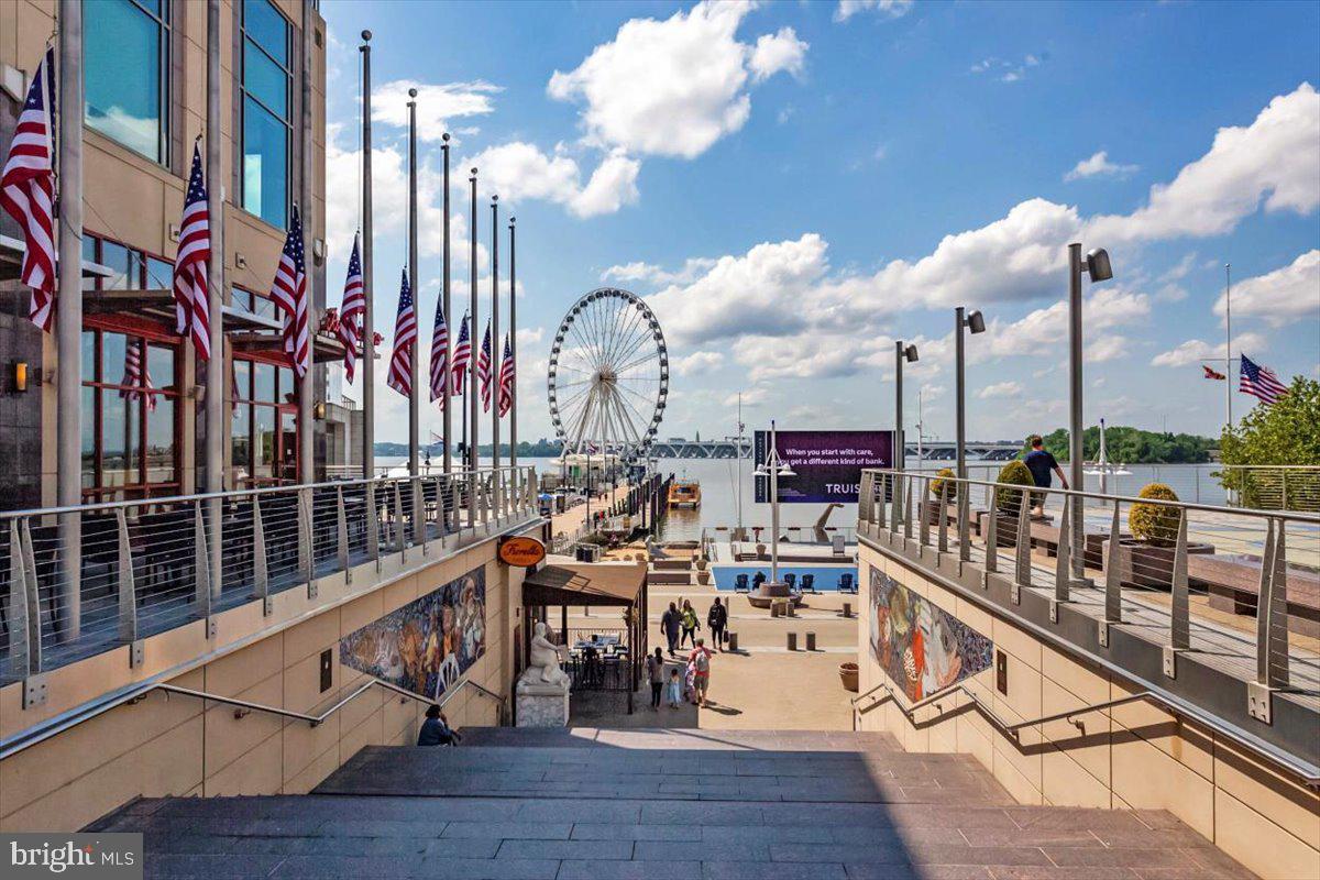 512 Rampart Way, Unit 8 Oxon Hill, MD 20745 - Photo 51 of 53