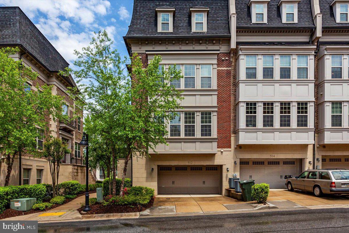 512 Rampart Way, Unit 8 Oxon Hill, MD 20745 - Photo 7 of 53