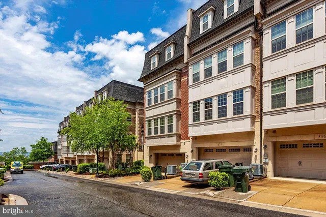 $4,895 | 512 Rampart Way, Unit 8, Oxon Hill, MD 20745