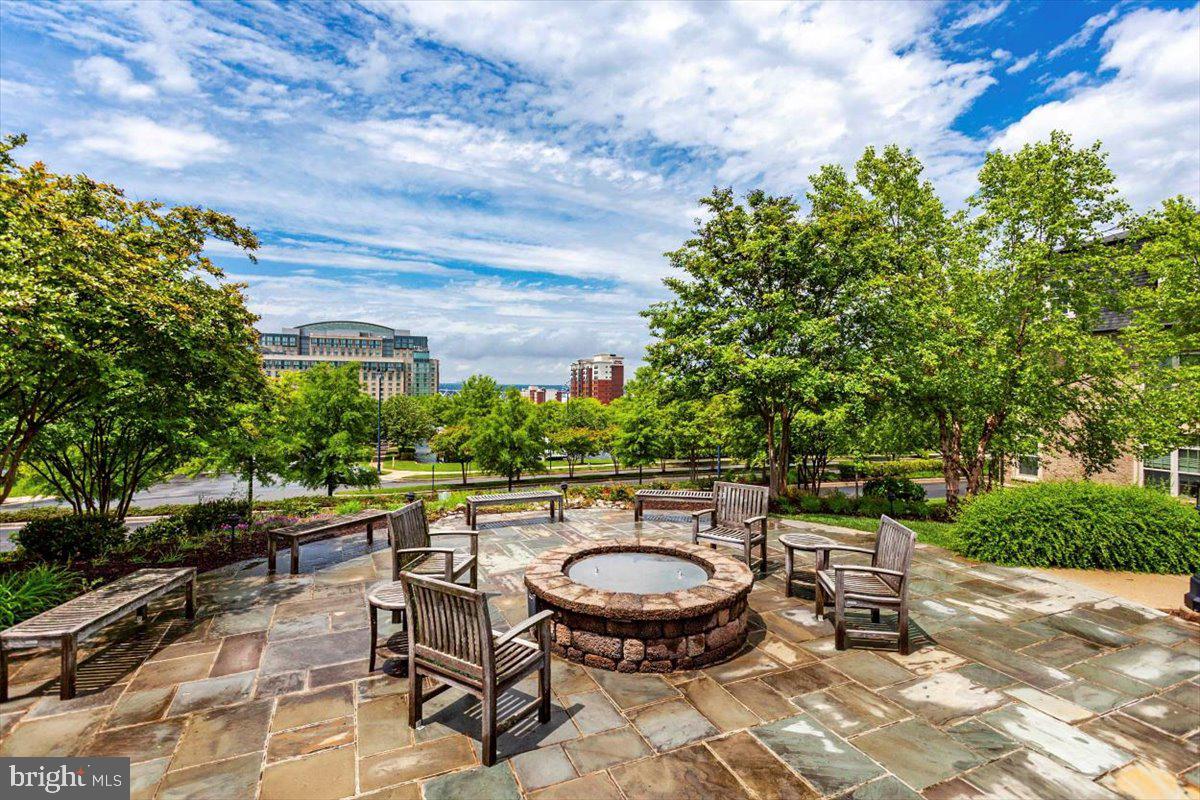 512 Rampart Way, Unit 8 Oxon Hill, MD 20745 - Photo 9 of 53