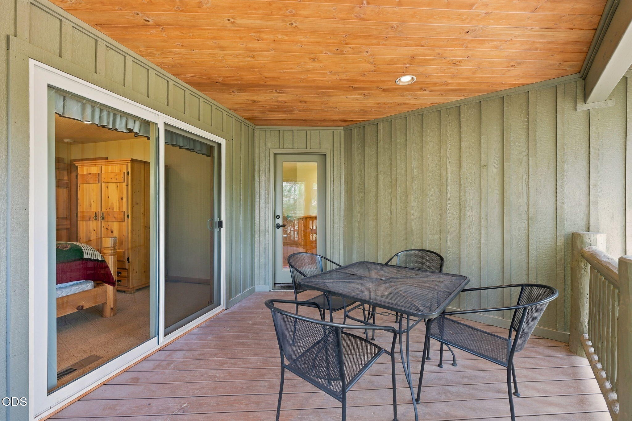 18211 Oregon Loop, Unit 1 Sunriver, OR 97707 - Photo 47 of 72 Gallery Image 47