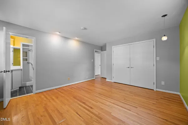 $635,000 | 305 Plum Lane, Chapel Hill, NC 27517