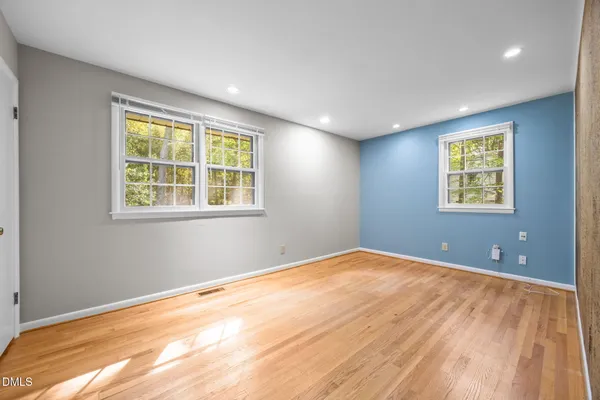 $635,000 | 305 Plum Lane, Chapel Hill, NC 27517