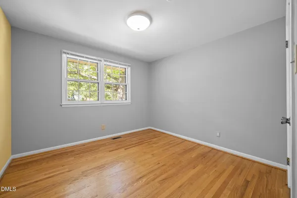 $635,000 | 305 Plum Lane, Chapel Hill, NC 27517