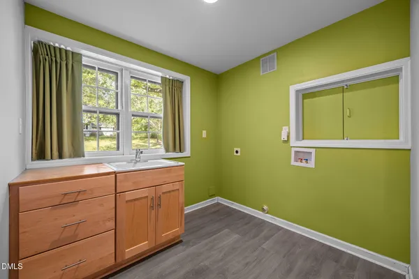 $635,000 | 305 Plum Lane, Chapel Hill, NC 27517