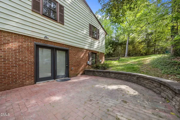 $635,000 | 305 Plum Lane, Chapel Hill, NC 27517