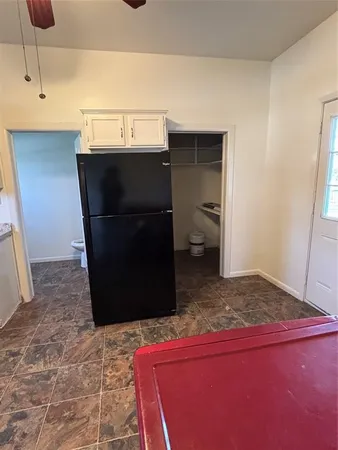 $1,950 | 500 Grace Street, Glen Rose, TX 76043