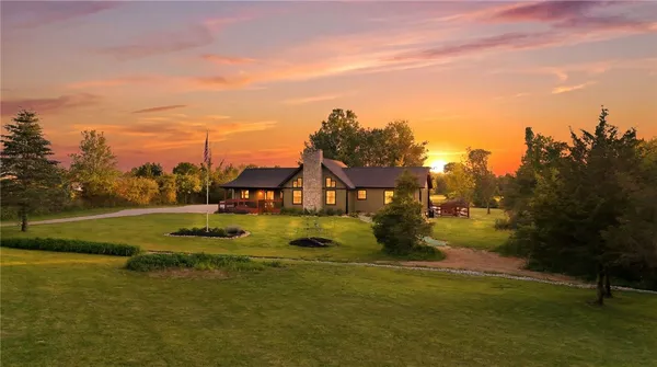 $774,900 | 9267 Kunker Road, Morrow, OH 45152
