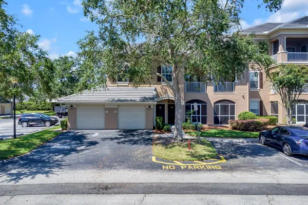 $2,099 | 14304 Fredricksburg Drive, Unit 402, Orlando, FL 32837