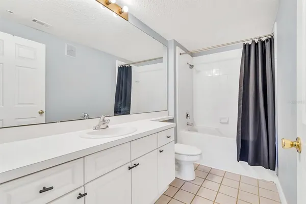 $2,099 | 14304 Fredricksburg Drive, Unit 402, Orlando, FL 32837