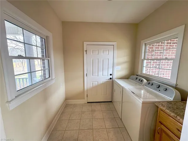 $995,500 | 1148 Town N Country Drive, Wilkesboro, NC 28697