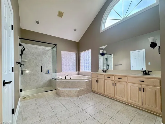 $995,500 | 1148 Town N Country Drive, Wilkesboro, NC 28697