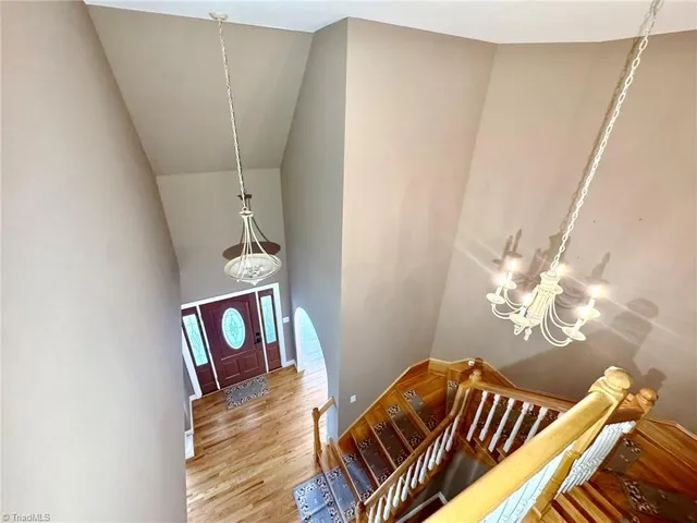 $995,500 | 1148 Town N Country Drive, Wilkesboro, NC 28697