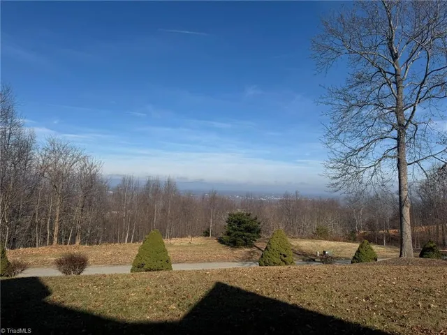 $995,500 | 1148 Town N Country Drive, Wilkesboro, NC 28697