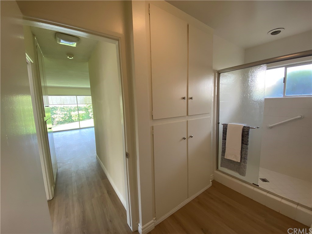 9727 Bellder Drive Downey, CA 90240 - Photo 20 of 41 Master bathroom 1