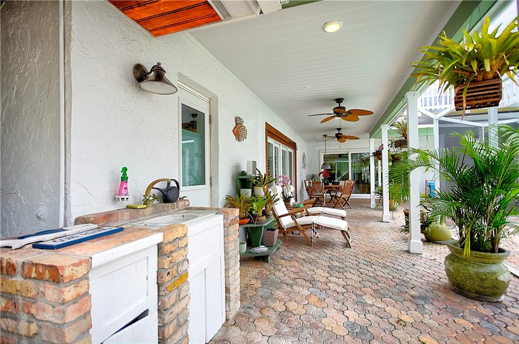 1003 Southeast Riverside Drive Stuart, FL 34996 - Photo 19 of 31 Gallery Image 19