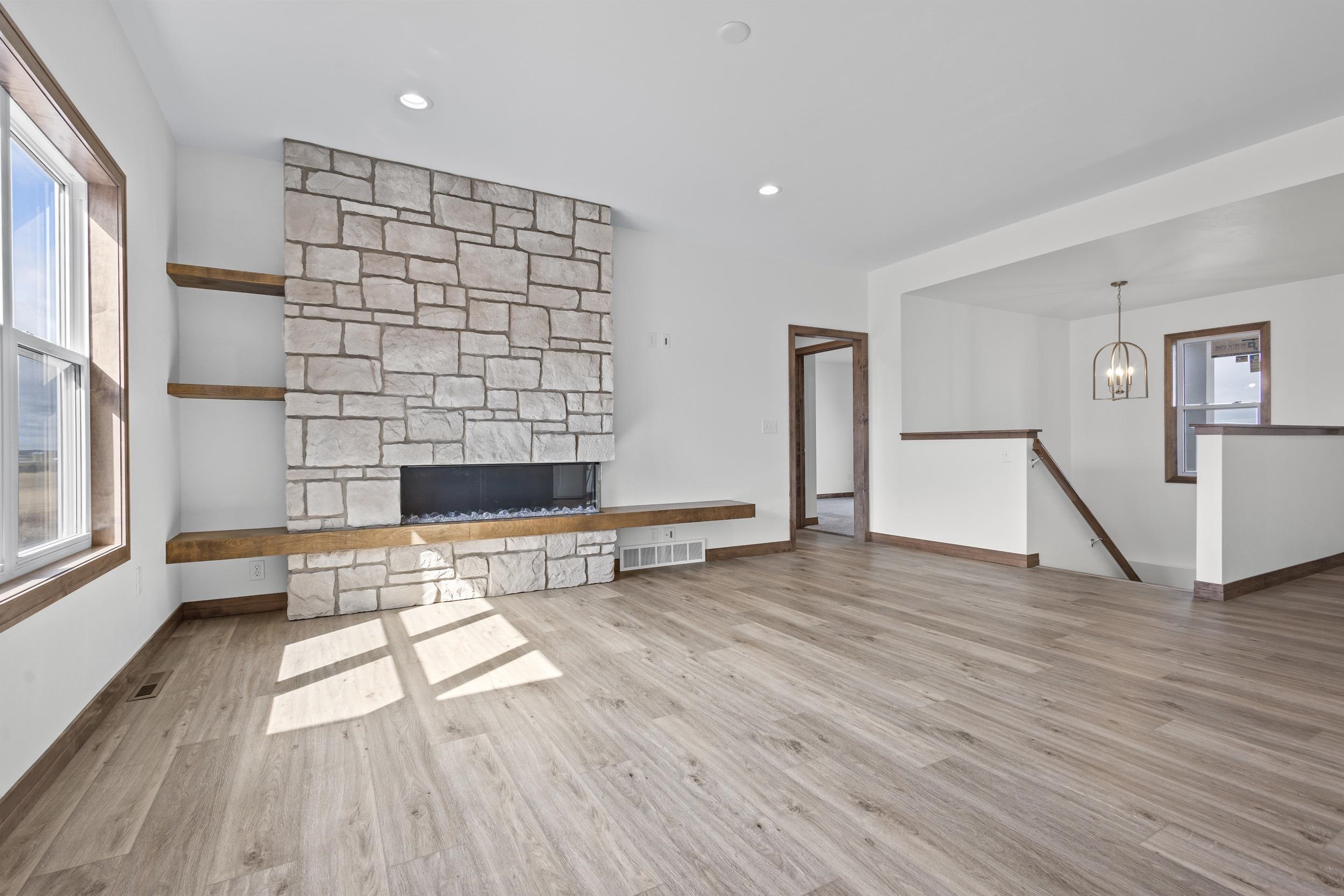 W225 Sunset View Circle Kaukauna, WI 54130 - Photo 13 of 51