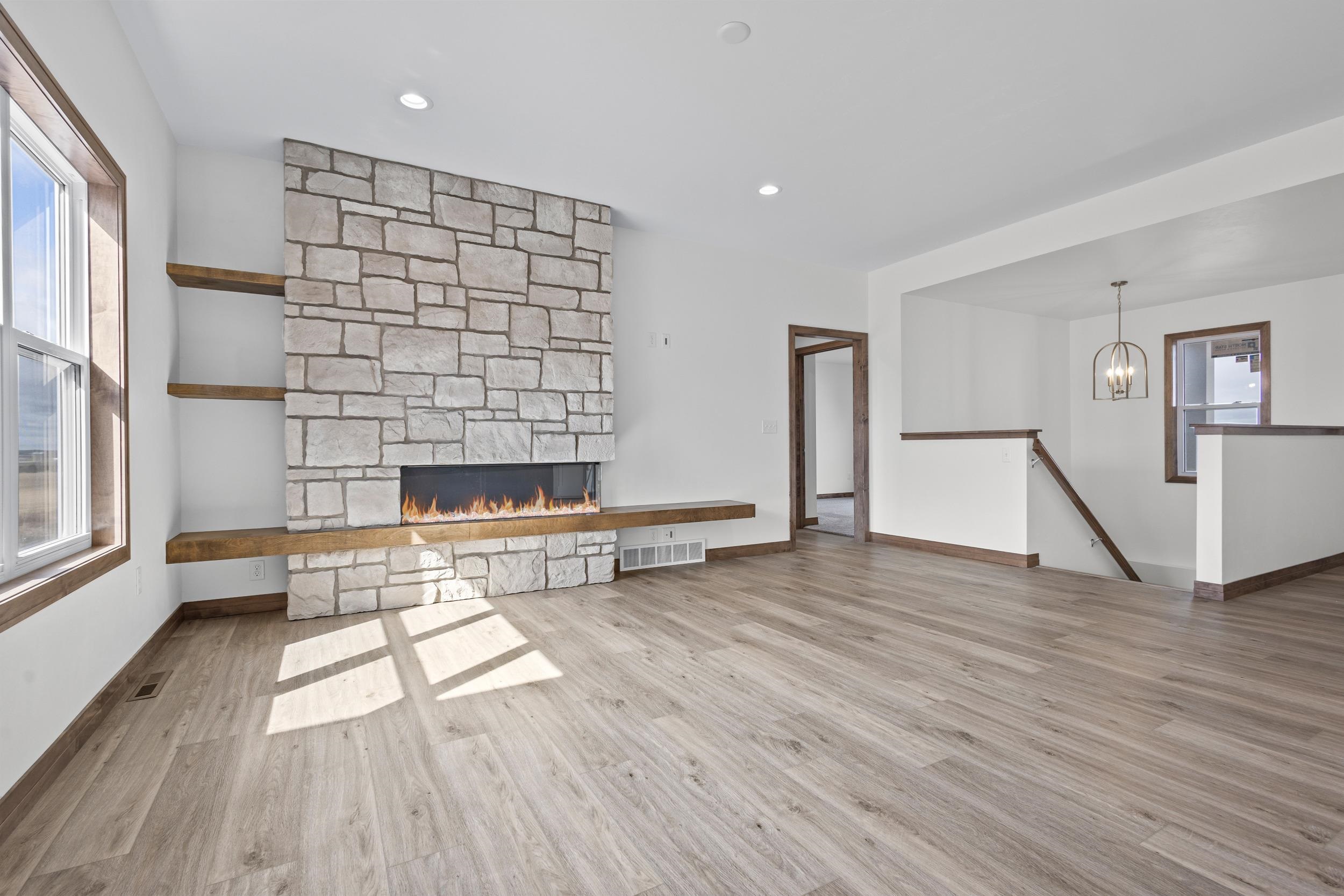 W225 Sunset View Circle Kaukauna, WI 54130 - Photo 14 of 51