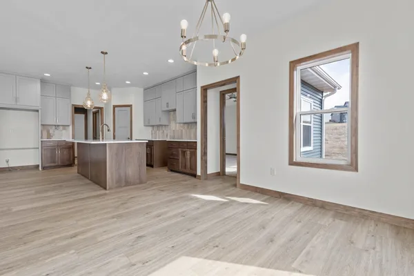 $589,900 | W225 Sunset View Circle, Kaukauna, WI 54130