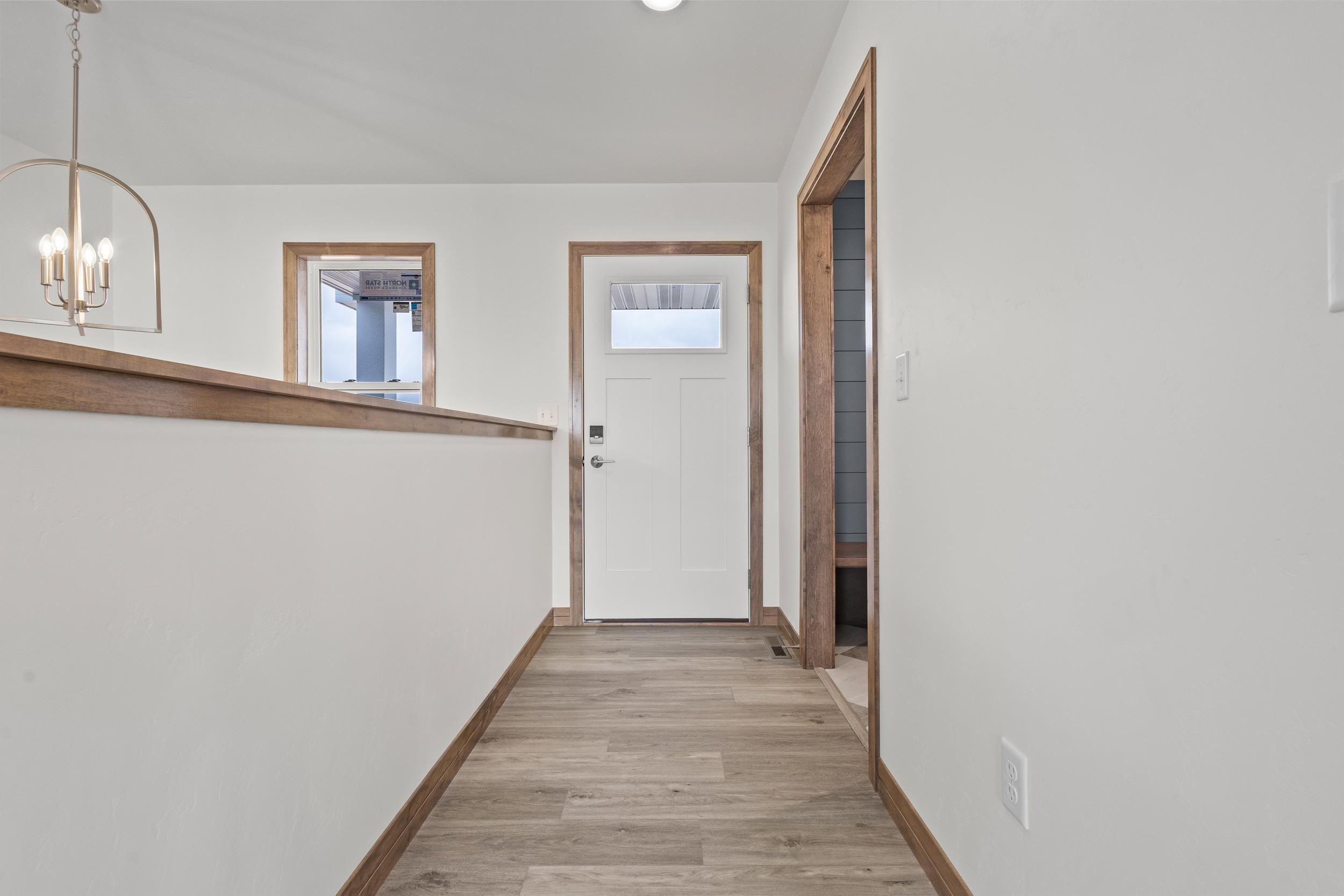 W225 Sunset View Circle Kaukauna, WI 54130 - Photo 8 of 51