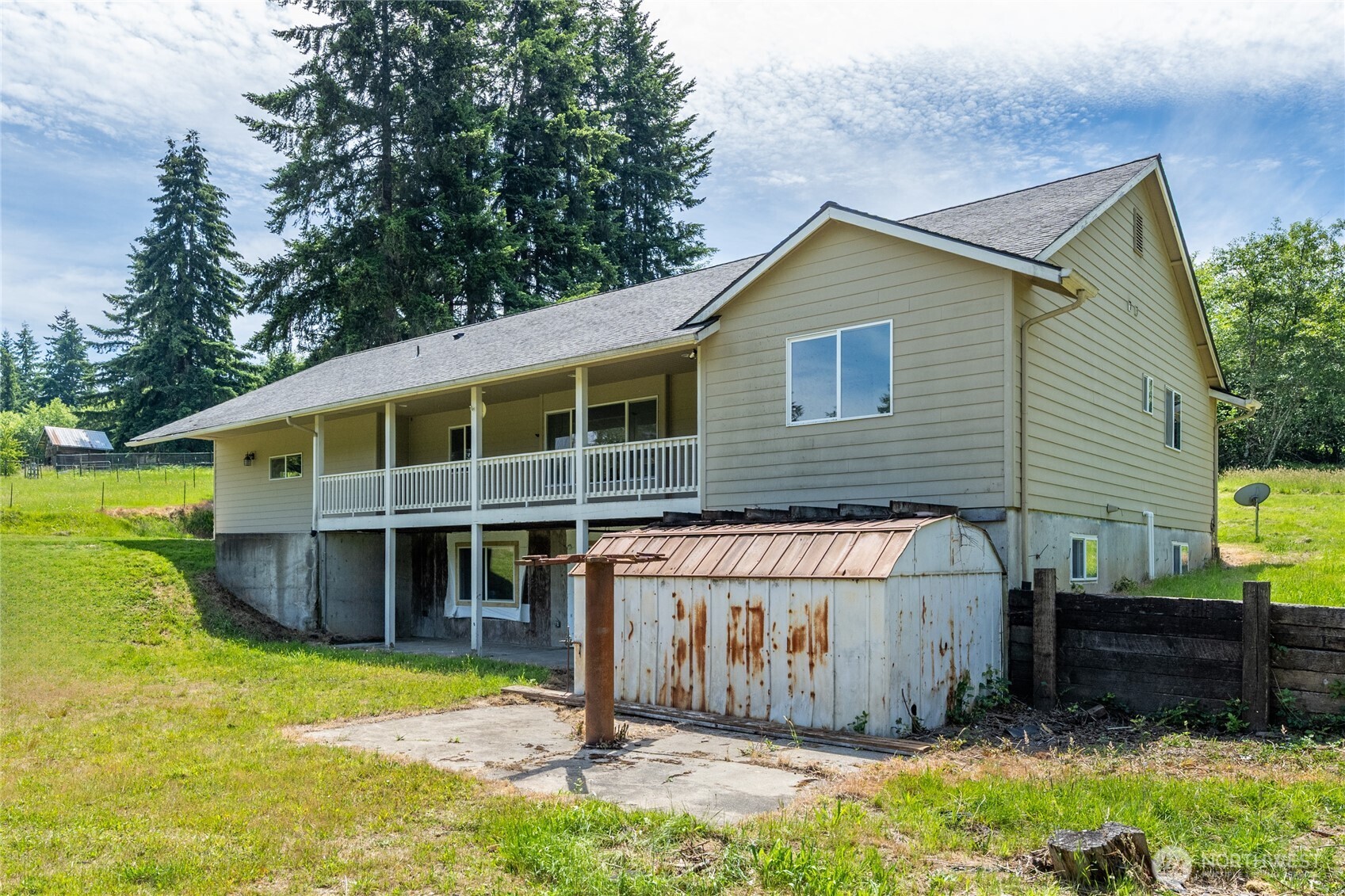 521 Bodine Road Kelso, WA 98626 - Photo 8 of 36