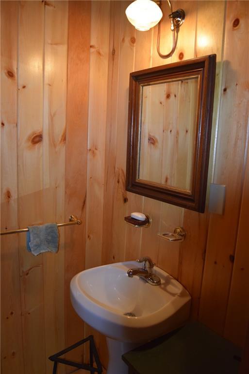 572 Sys Road Lakeville, ME 04487 - Photo 17 of 35 Bathroom with shower with a 3...