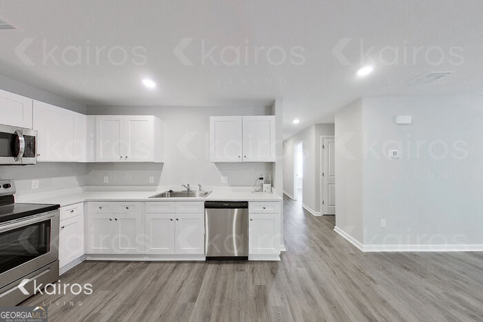 158 Cottage Grove Road Brunswick, GA 31525 - Photo 8 of 19 Gallery Image 8
