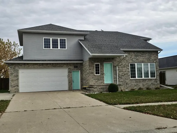 $380,000 | 1842 52nd Street South, Fargo, ND 58103