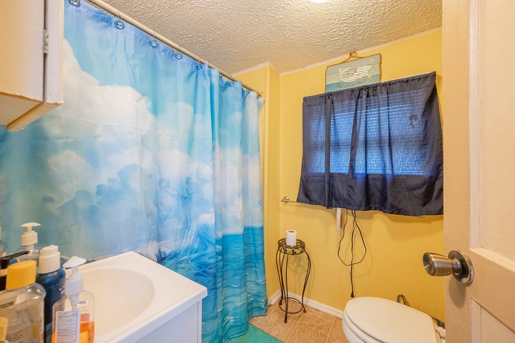 101 Frazier Road Galax, VA 24333 - Photo 12 of 28 Gallery Image 12
