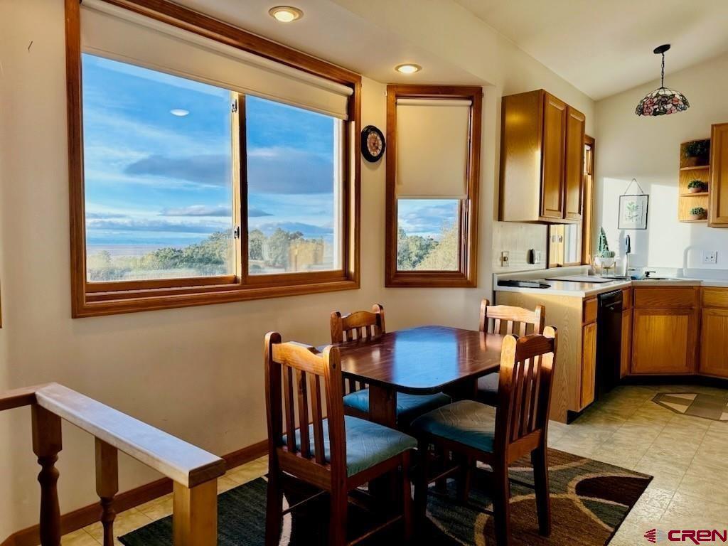 105 Indian Hill Road Mosca, CO 81146 - Photo 20 of 38 Breakfast nook.