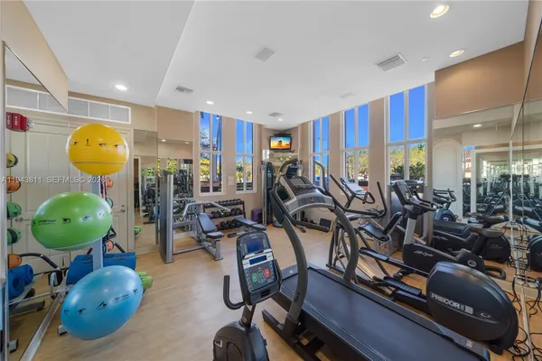 $19,500 | 600 Coral Way, Unit 2, Coral Gables, FL 33134