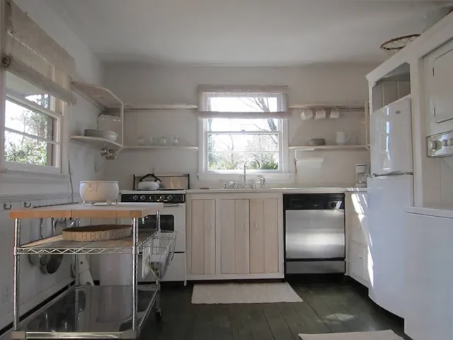 $30,000 | 60 Lumber Lane, Bridgehampton, NY 11932