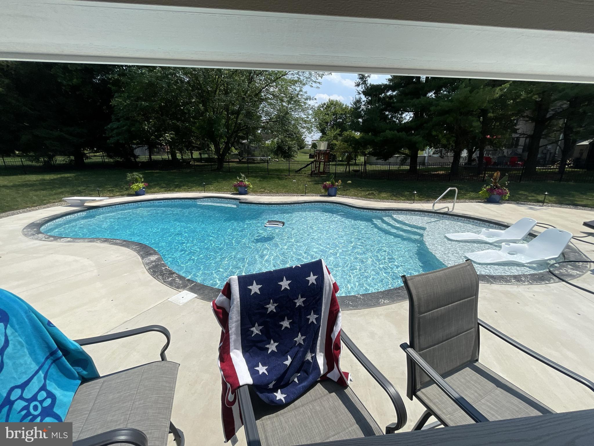 119 Saybrooke Drive Lititz, PA 17543 - Photo 3 of 40 a view of a two chairs in patio