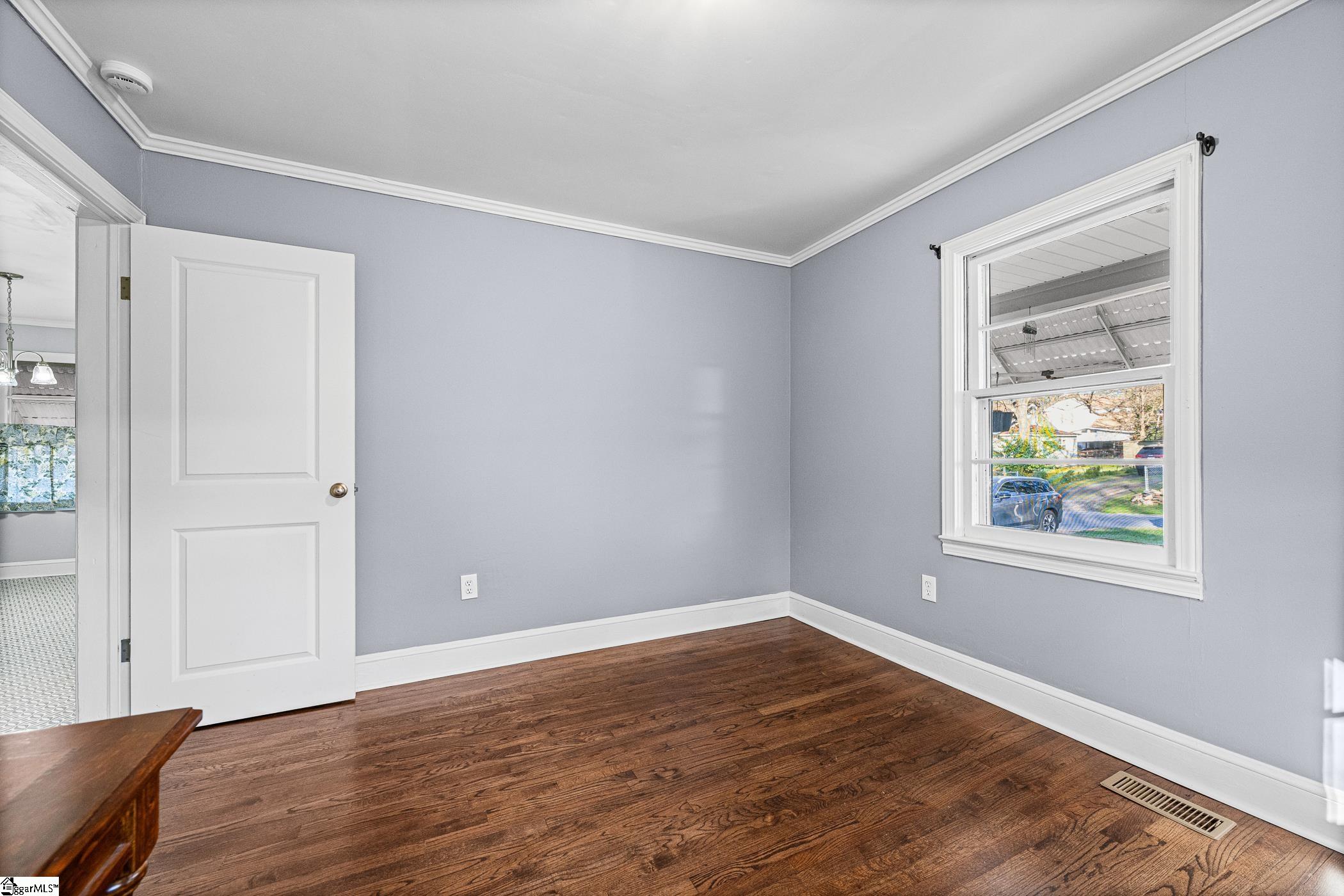 105 Shands Street Clinton, SC 29325 - Photo 12 of 30