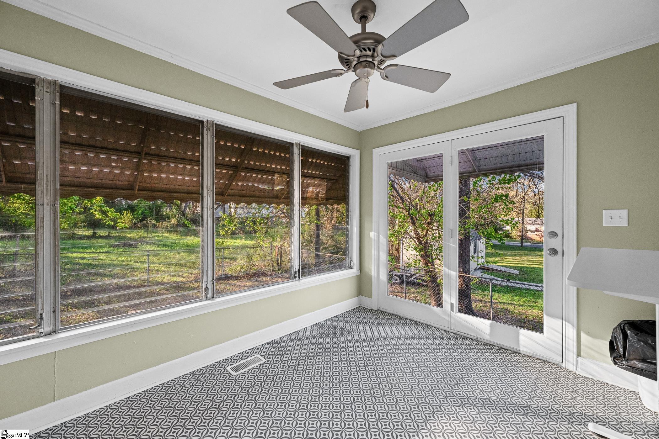 105 Shands Street Clinton, SC 29325 - Photo 25 of 30