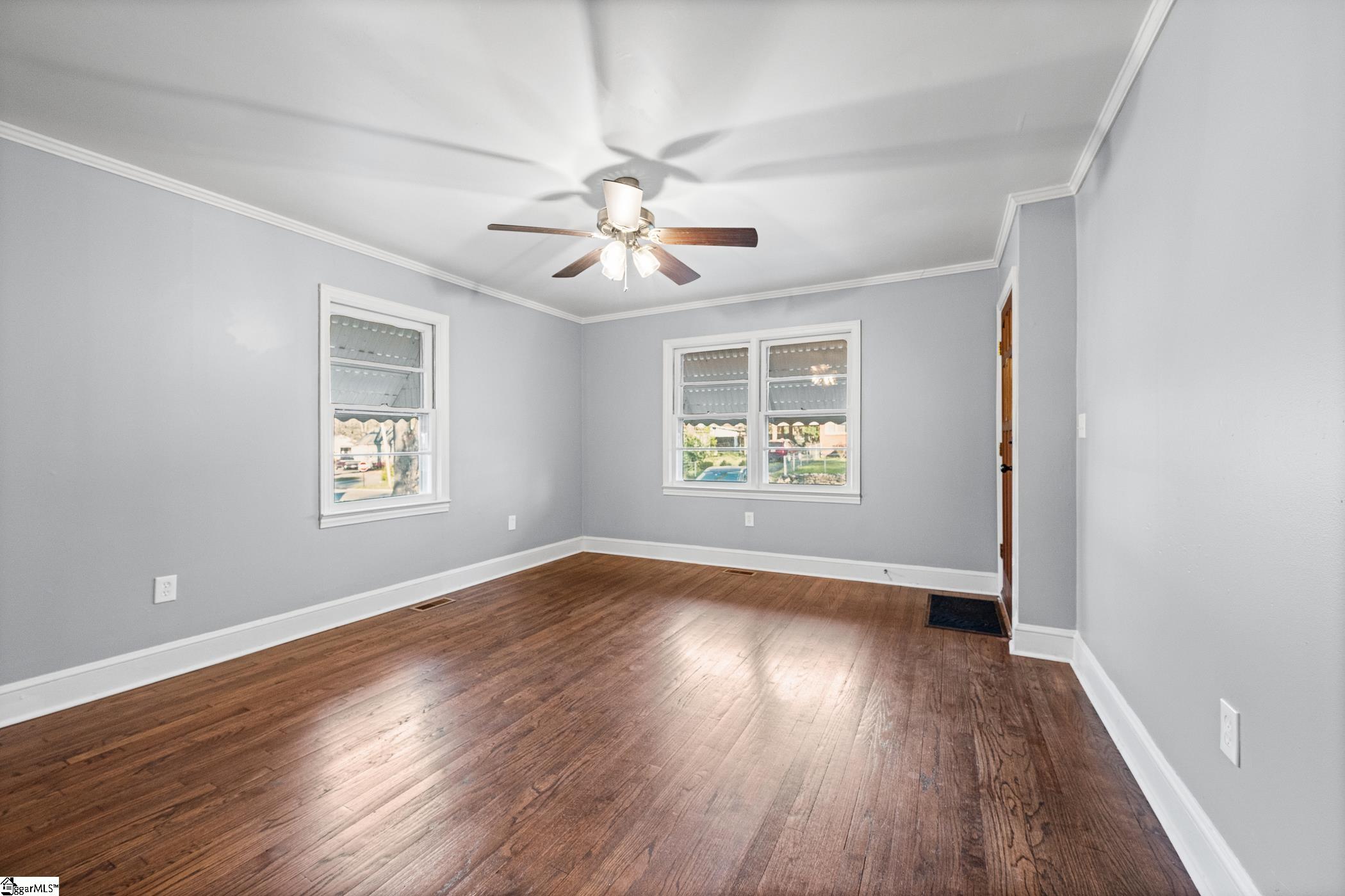 105 Shands Street Clinton, SC 29325 - Photo 6 of 30