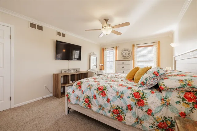 $419,900 | 5216 Park Meadow Lane, Canandaigua Town, NY 14424