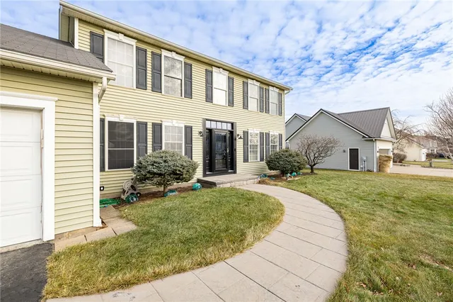 $419,900 | 5216 Park Meadow Lane, Canandaigua Town, NY 14424