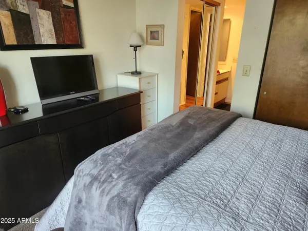 $2,100 | 7557 North Dreamy Draw Drive, Unit 273, Phoenix, AZ 85020